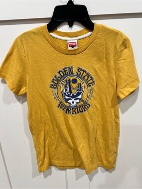 HOMAGE Yellow Golden State Warriors Graphic Tee